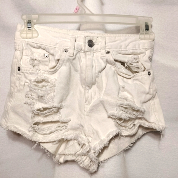 Divided shorts - Picture 1 of 5